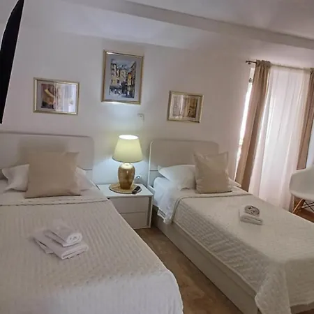 Private In Diocletians Palace Apartman Split