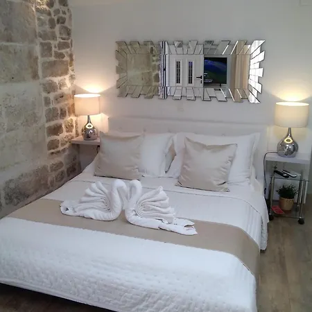 Apartment Private In Diocletians Palace Split