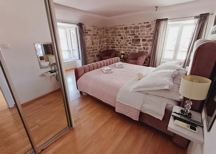 Private In Diocletians Palace Lejlighed *