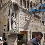 Private In Diocletians Palace * Split