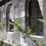 Private In Diocletians Palace Apartman