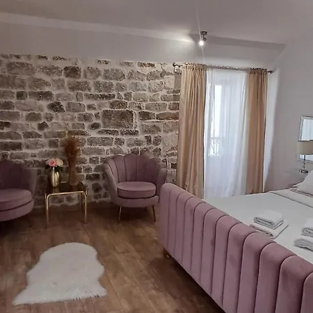 Private In Diocletians Palace Appartement Split