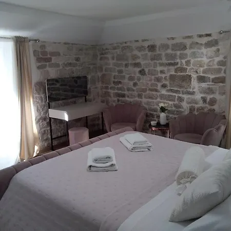 Apartman Private In Diocletians Palace *